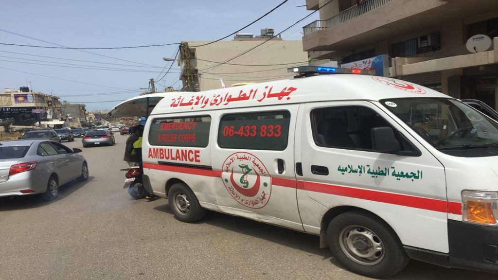 "كذبة أول نيسان"؟! جهاز الطوارئ والاغاثة يتلقى إتصال ليلاً يفيد عن وقوع حادث على طريق البلمند فتحرّكت الفرق الإسعافية لكن لم تعثر على أيّ حادث!	