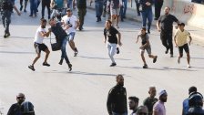 الحريري يفاوض بالشارع