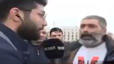 بالفيديو/ التعرض لمراسل الجديد خلال تغطيته في وسط بيروت من قبل أحد مناصري المستقبل لمنعه من استكمال الرسالة على الهواء!