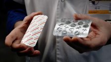 صيدلاني يكشف تفاصيل عن الـhydroxycholoroquine وينبه: لا دليل على إمكانية إستخدامه كوقاية من كورونا ونوصي الأهل بعدم التهافت لشرائه لخطورة عوارضه الجانبية