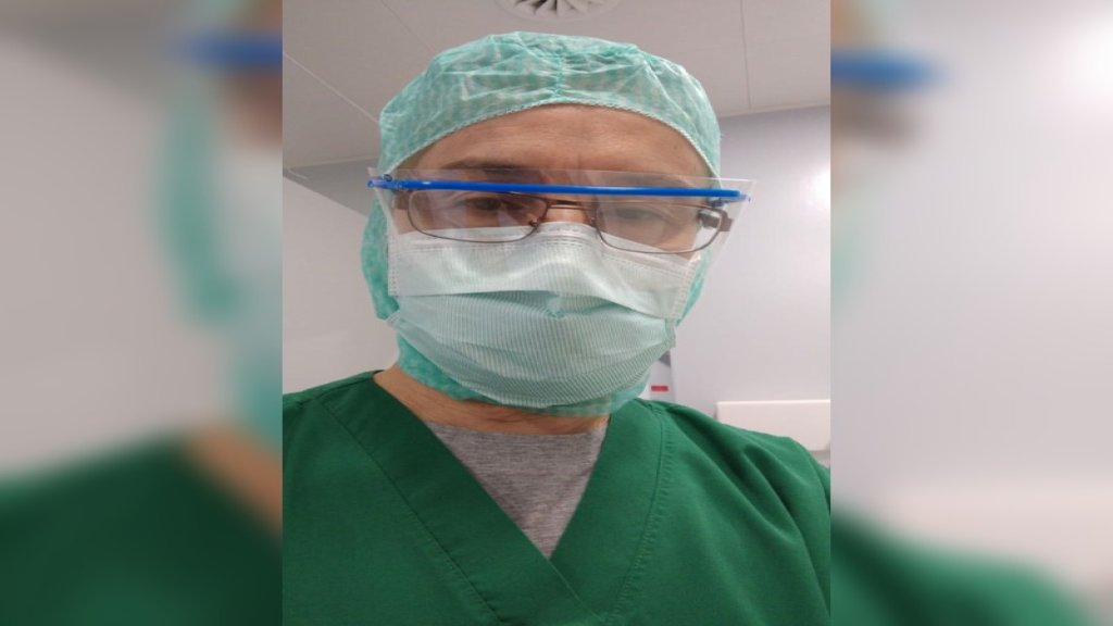 الطبيب محمد زيات ابن بلدة طيردبا من جنود محاربة كورونا في مستشفيات سويسرا