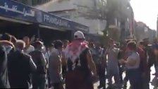 مسيرة انطلقت من المتحف إلى المحكمة العسكرية احتجاجاً على توقيف نشطاء