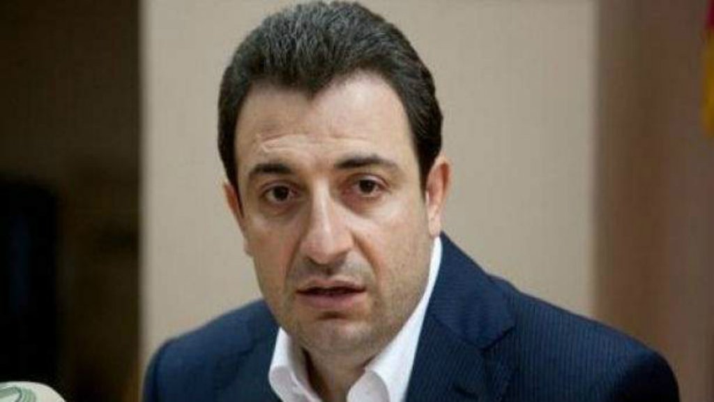  أبو فاعور: "أتمنى الا تستقيل الحكومة.. فحسان دياب وزمرته الحاقدة لا يستحقون شرف الاستقالة بل الاسقاط في مجلس النواب او الشارع"