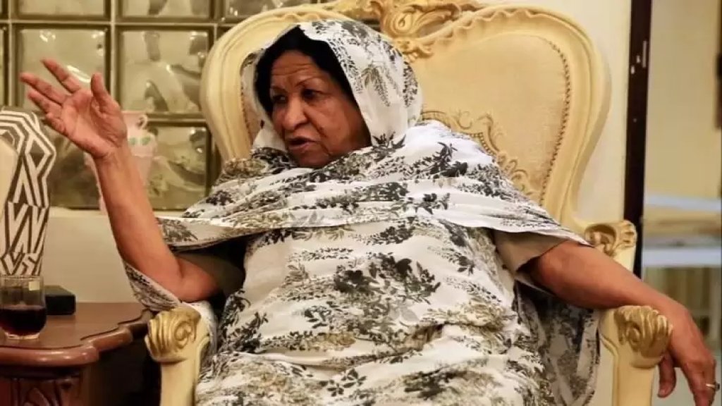 دفاعاً عن الرسول (ص) واستنكاراً لقضية الرسوم المسيئة بحقه.. تشكيلية سودانية ترفض وسام الجمهورية الفرنسية