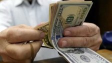دولار "السوق السوداء" يتخطى الـ8000 ليرة!