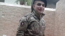 الجيش اللبناني: اليوم وأثناء تنفيذ الجندي طارق الرفاعي نوبة حرس في مركز خدمته في عرسال إنطلق من سلاحه الحربي طلقان ناريان ما أدى إلى وفاته على الفور