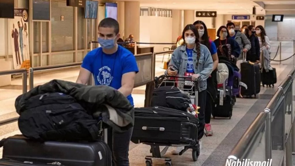 لبنان في المرتبة الأولى...نسبة الشباب الراغبين بالهجرة بلغت 34%