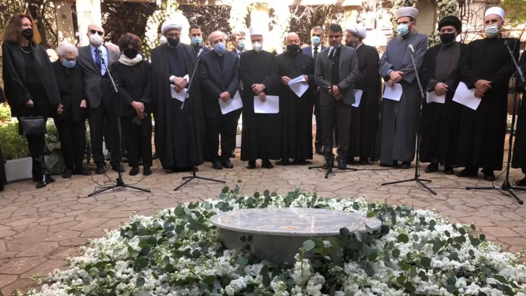 بالفيديو / مجلس عزاء حسيني وتراتيل دينية مسيحية في جنازة الناشط السياسي لقمان سليم في حارة حريك