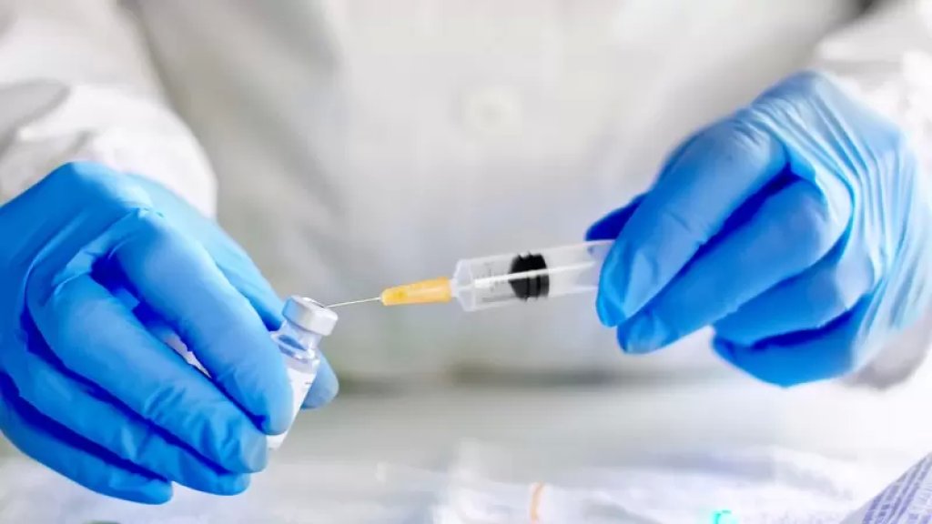 النائب السابق امل ابو زيد:"الحكومة الروسية مستعدة لتزويد لبنان ببعض اللقاحات من دون أي مقابل وبشكل مجاني"