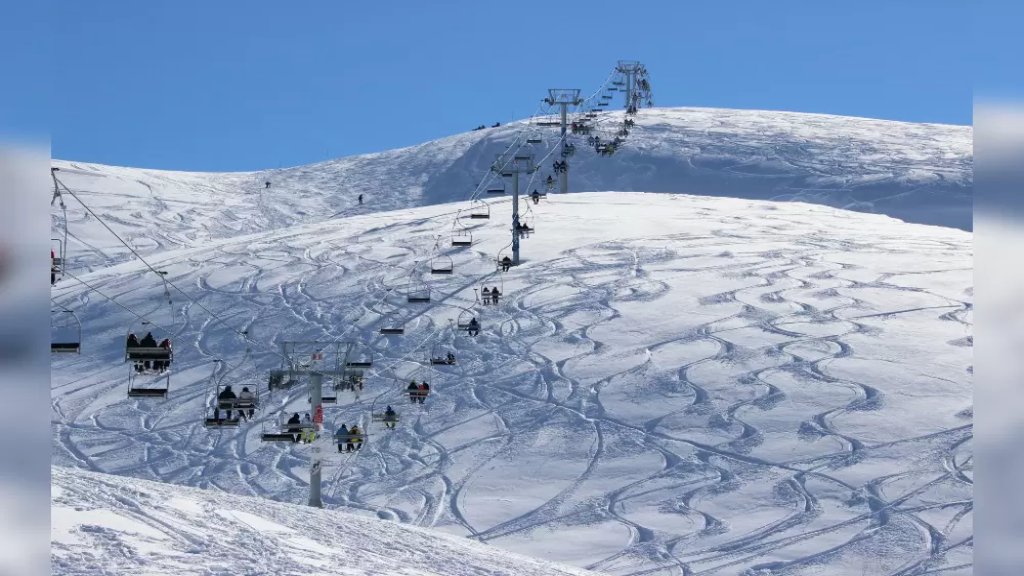بلدية كفرذبيان: نبحث إمكانية افتتاح موسم التزلج هذا العام بشكل آمن
