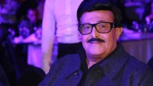 لا صحة لما أشيع عن وفاة الفنان المصري سمير غانم إنما تعرض لأزمة تنفسية وهو في العناية المركزة