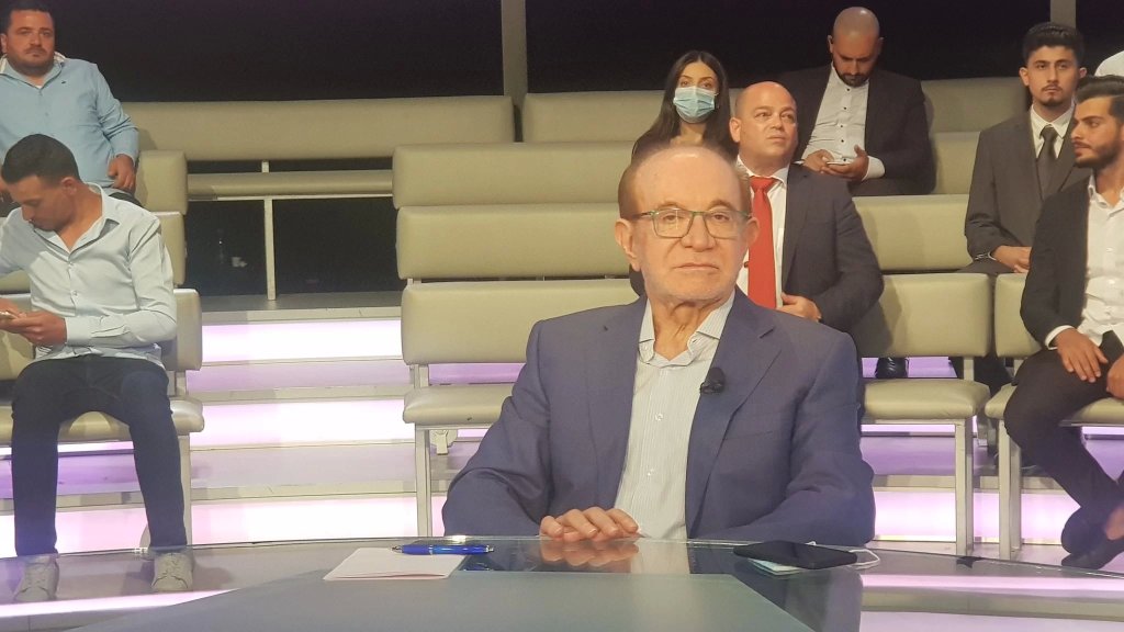 أمين صندوق ​جمعية المصارف: من كان لديه حساب بالدولار قبل حراك 17 تشرين هو مؤهل أن يسحب 400$.. و400 دولار ب​الليرة اللبنانية​ على سعر المنصة