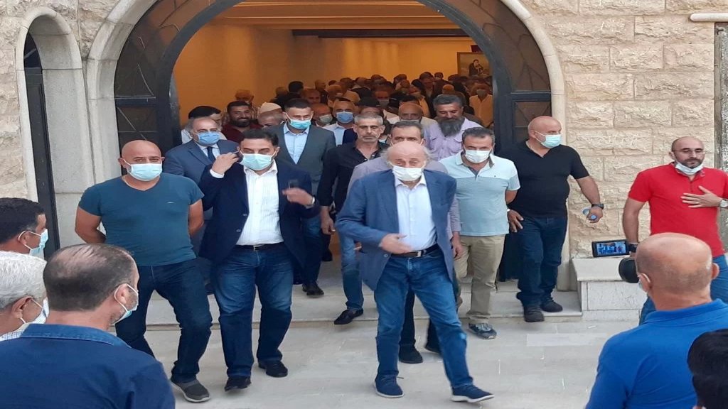 جنبلاط: المطلوب اليوم التكاتف والتضامن الاجتماعيين... لعدم نبش الماضي والنظر للمستقبل