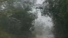 بالفيديو/ أولى بشائر الخير.. الأمطار تتساقط في عكار وتطفئ الحريق الذي اندلع قبل يومين في وادي جهنم