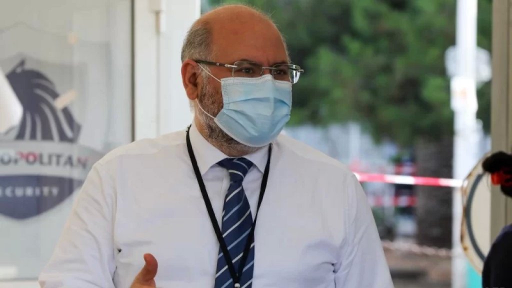 &laquo;الاخبار&raquo;: فراس الأبيض &laquo;يسحب&raquo; المقربين منه من المستشفى إلى الوزارة 