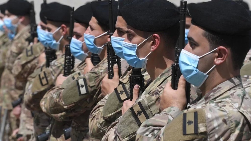 الجيش يضيء لبنان.. قيادة الجيش ستؤمن 6,000 كيلوليتر من مخزون الجيش للغاز أويل مناصفة بين كل من معملي الزهراني ودير عمار 