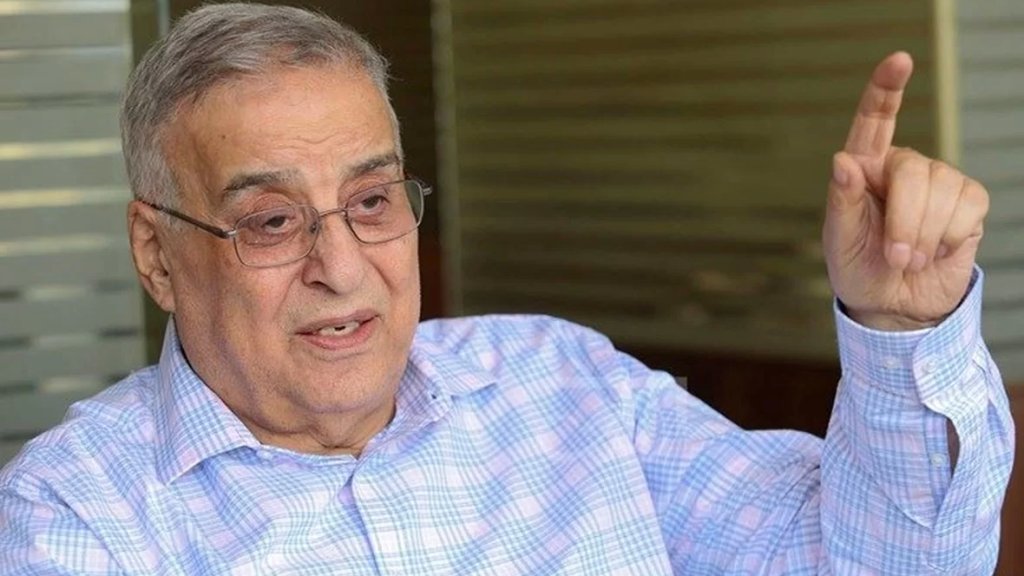 صحيفة عكاظ السّعودية تصف وزير الخارجية اللبناني عبدالله بوحبيب بـ "ورق التواليت"!