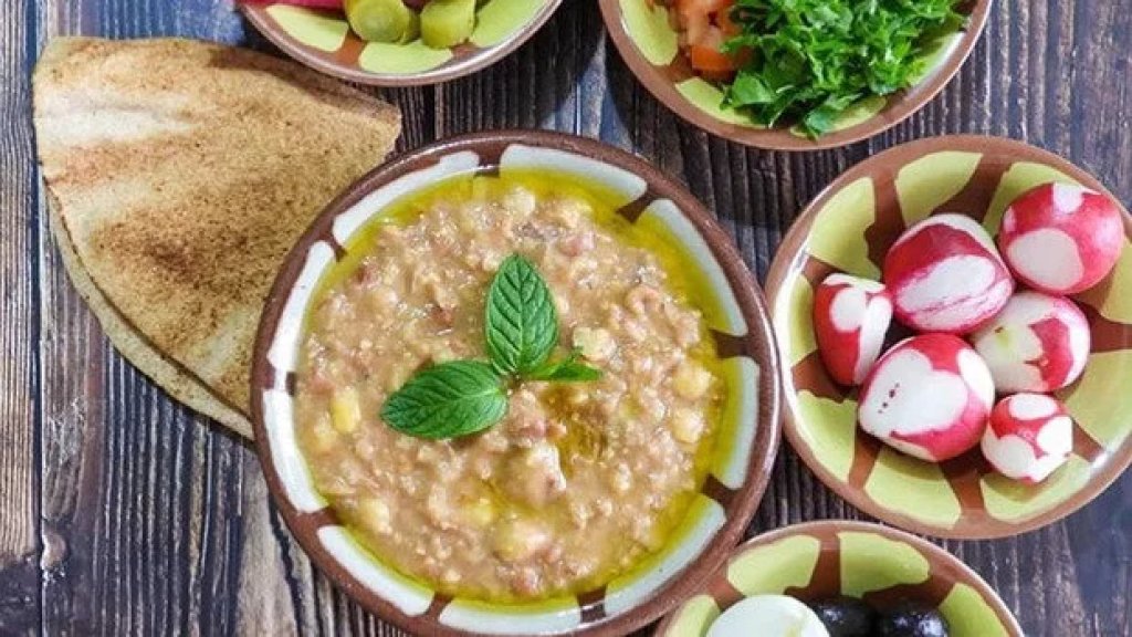 صحن الفول طار.. حلّق مسجّلاً رقماً قياسياً: 60 ألف ليرة لبنانية!