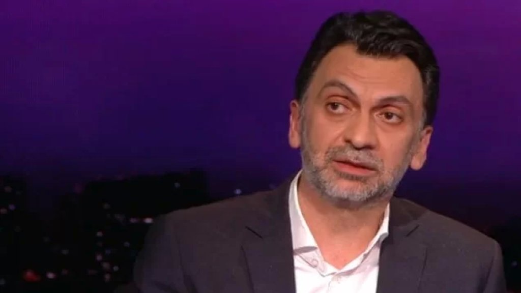 النائب ابراهيم منيمنة: "نحمل رئيس الجمهورية شخصياً مسؤولية التنازل عن حقوق لبنان البحرية.. وللحديث تتمة غداً في المؤتمر الصحافي الذي يعقده نواب قوى التغيير في البرلمان"