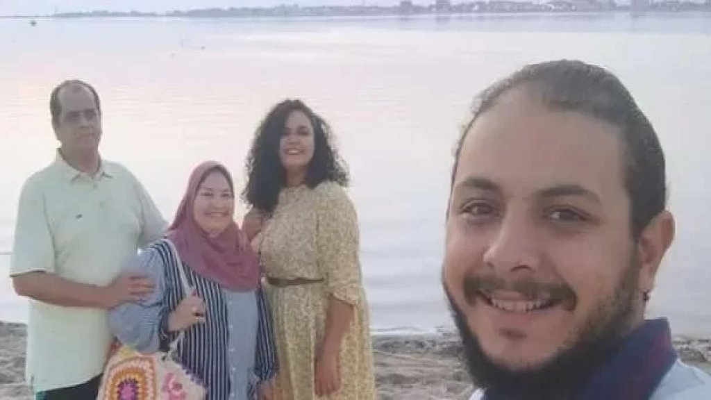 ناجية وحيدة بعدما توفيت أسرتها بالكامل في انهيار عقار بمصر.. شقيقها عاد لنجدة والديه فتوفي معهما
