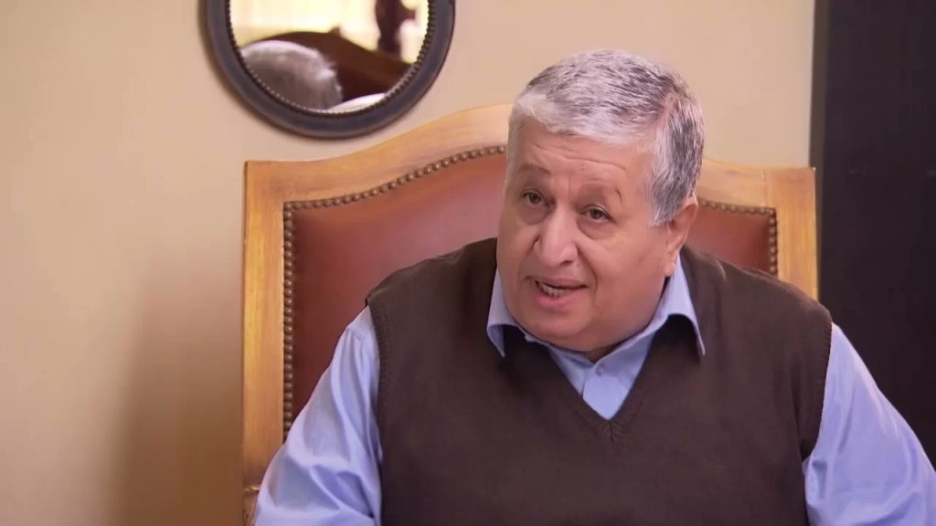 الأيام الأخيرة قبل رحيل الممثل القدير بيار شمعون: "من وين بجيب ٤٠ او ٥٠ مليون ليرة حتى فوت مستشفى؟"