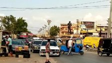 محتجون يقفلون طريق ببنين العبدة مطالبين بإطلاق الناشطين زكريا ورستم