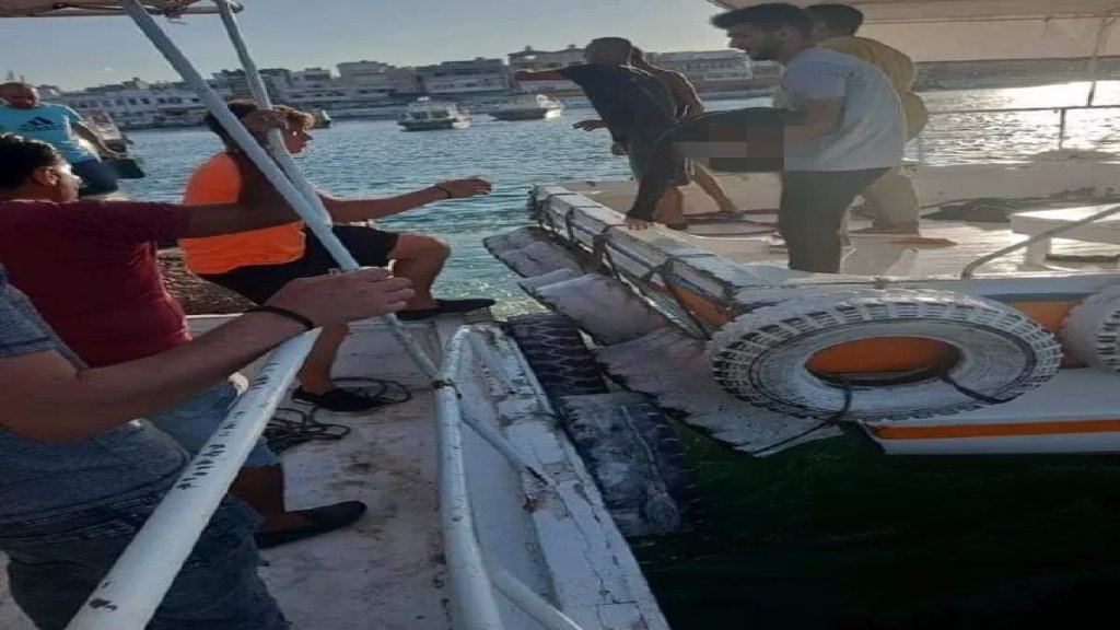 استمرار عملية انتشال جثث ضحايا المركب الغارق مقابل طرطوس