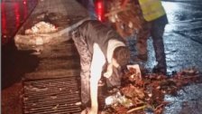 بالفيديو/ الوزير حمية: عمال فرق متعهدي وزارة الاشغال يتحولون هذه الليلة إلى عمال لرفع النفايات...لا تستطيع الوزارة بأن تقوم بدور غيرها 