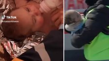 نجاة رضيع يبلغ من العمر 3 أشهر بعد 104 ساعات قضاها تحت أنقاض الزلزال في تركيا (فيديو)