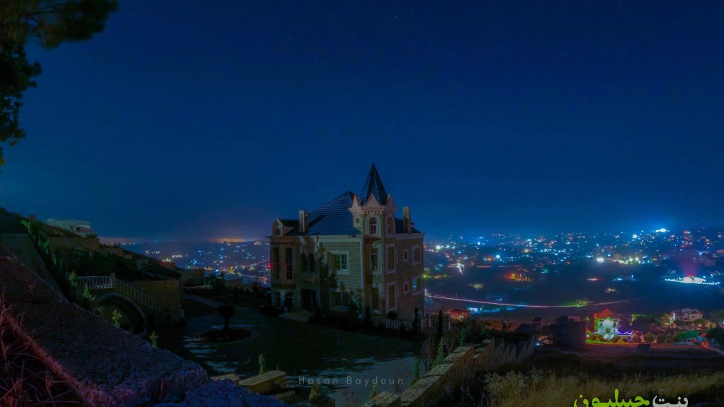 العديد من أبناء بنت جبيل والمنطقة أنهوا إشتراكات الإنترنت المنزلي!