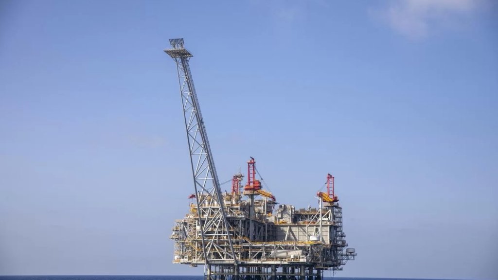 نوّاف الموسوي: وجود البترول في لبنان حتميّ... بحراً وبراً