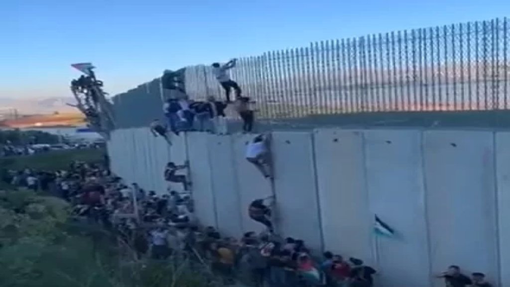 فيديو متداول لأشخاص يتسلقون السياج الحدودي الفاصل على الحدود اللبنانية.. ولكنه قديم يعود الى ما قبل عامين