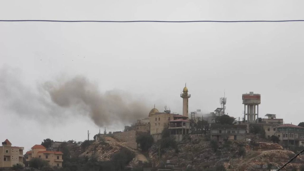 استهداف مباشر لبلدة ⁧محيبيب من موقع بياض ⁧بليدا ⁩