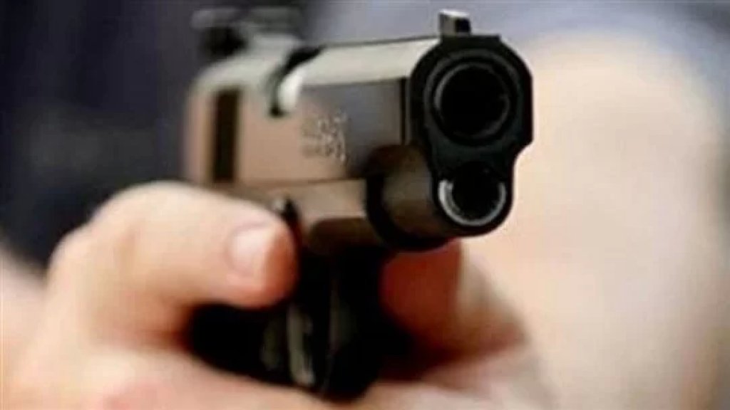 على خلفية ثأرية: قتيل بطلق ناري في الرأس وجريح خلال تبادل لإطلاق النار في بلدة بريتال