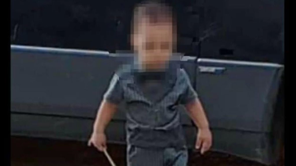 تفاصيل جديدة حول قضية مقتل طفل العيرونيّة واغتصابه... أحد الجيران يكشف للنهار: "حفلة مجون كانت عامرة في المنزل تخللها تعاطي المخدرات"