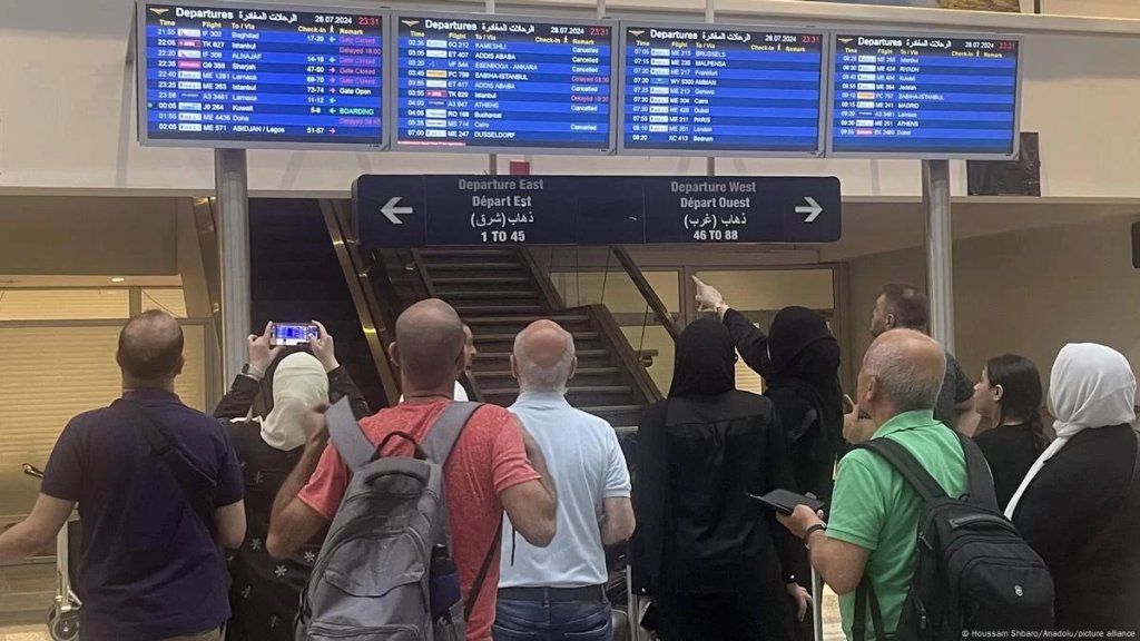 وزير الأشغال والنقل: "المطار تحت سلطة الدولة اللبنانية فقط ولا جهة أخرى تتحكم به لا من قريب ولا من بعيد"