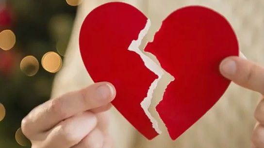 قلوبهم لا تتحمل... دراسة حديثة تكشف أن الرجال أكثر عرضة للوفاة بمرتين أكثر من النساء بسبب متلازمة &quot;القلب المكسور&quot;!