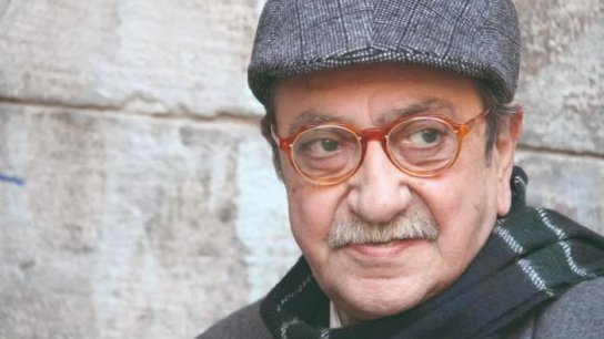 بعد انتشار شائعة وفاته مجدداً..  زوجة الفنان السوري دريد لحام تنفي: زوجي يجلس إلى جانبي ويضحك!
