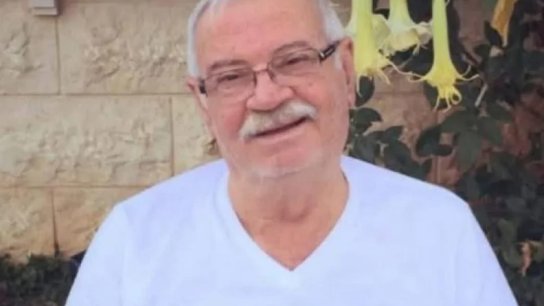 رحيل المربّي الأستاذ حسن عبد خميس ابن بلدة يارون… أحد أبرز معلمي الفلسفة في ثانوية بنت جبيل وطلابه ينعونه بكلمات مؤثرة: "أحببناك بعقلنا"