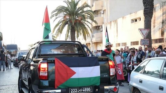 قافلة &quot;الصمود&quot; المغاربية من تونس إلى رفح لكسر حصار غزة تصل مدينة الزاوية بليبيا
