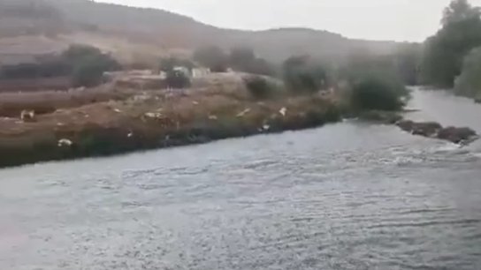 بالفيديو/ وسط الحر الشديد... أمطار ورعد في الهرمل ومخاوف من السيول!