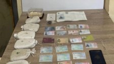 الجيش يقبض على مواطنة لتأليفها شبكة تُمارس أعمالاً منافية للآداب في منطقة طريق المطار... تهدد الفتيات وتروج المخدرات!