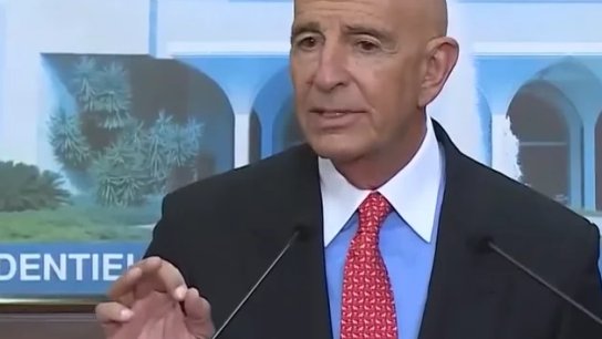 بالفيديو/ برّاك للصحافيين في بعبدا: اصمتوا لحظة... في اللحظة التي يصبح فيها الوضع فوضويًا "حيواني"... سنرحل
