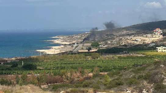 بالفيديو/ غارة من مسيرة إسرائيلية على سيارة في الناقورة