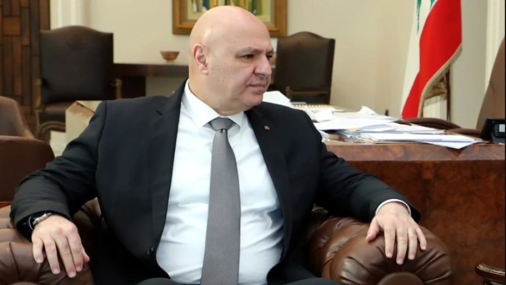 الرئيس عون: الحزب بشقّه العسكريّ انتهى ولاريجاني سمع منّي كلاماً قاسياً جدّاً: "شيعة لبنان مسؤوليّتي أنا لا أنتم"