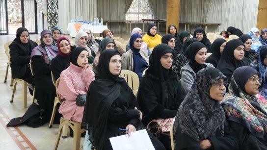 بالفيديو والصور/ ندوة لافتة حول المشكلات السلوكية للطلاب وآلية معالجتها في مجمع السيد عبد الرؤوف فضل الله بالتعاون مع جمعية لاغارد