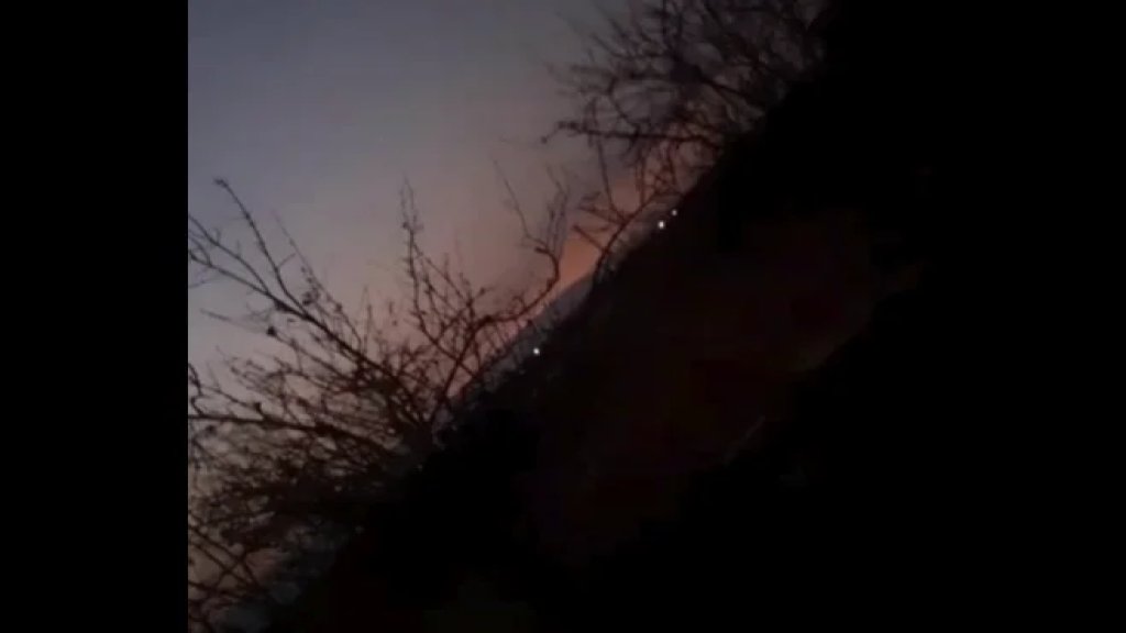 بالفيديو/ دورية للجيش اللبناني ترد على إطلاق نار من الجانب السوري في المشرفة - الهرمل