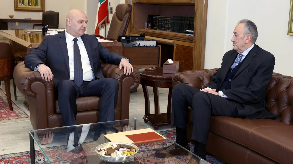 الرئيس عون بحث مع سيمون كرم في التحضيرات الجارية لاجتماع "الميكانيزم" المقرر في ١٧ كانون الثاني الجاري