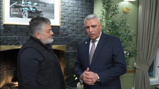 اللواء حسن شقير لموقع بنت جبيل: أُطمئن اللبنانيين الذين ينوون السفر إلى لبنان أننا في حالة آمنة باستثناء حدودنا الجنوبية حيث لا يزال العد. و الإسرائيلي لا يلتزم بالاتفاقات الدولية.. وما رأيته بين أبناء الجالية "بيكبّر القلب"