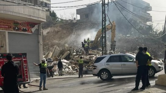 بالفيديو/ استهداف جرافة في قناريت بخمسة صواريخ